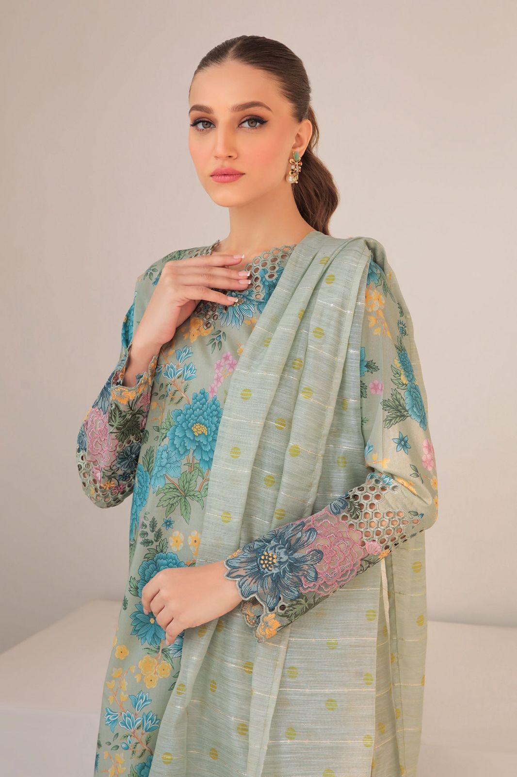 Floral Khaddar 3-Piece Suit