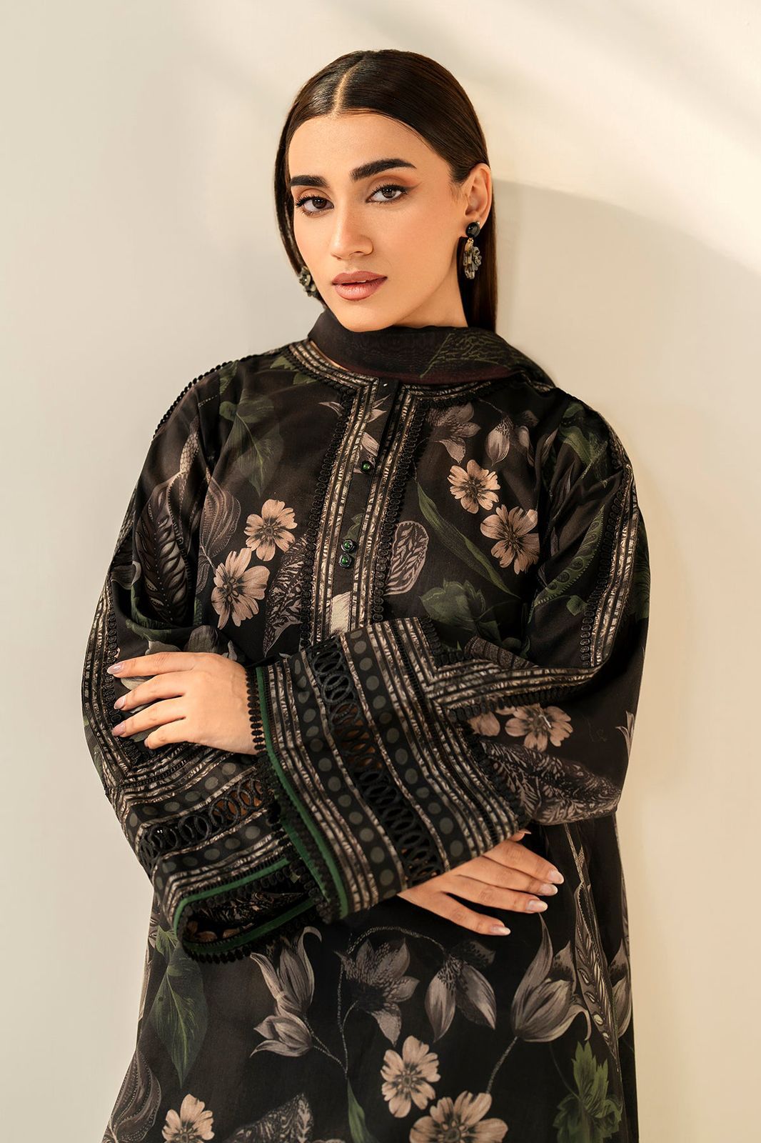 Black Floral Khaddar 3-Piece Suit
